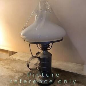 VINTAGE PEWTER COLOR EUC ELECTRIC LAMPS HURRICANE LAMPS SET OF 2   NO GLOBES
